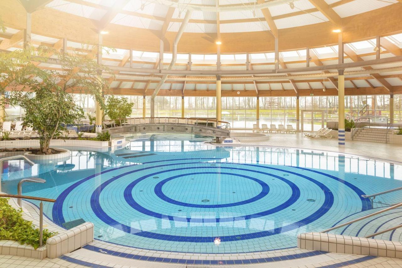 Strandnah Mit Terrasse, Gratis Nutzung Vom Ahoi Erlebnisbad Und Sauna In Sellin - Strandhaus Moenchgut Fewo06 Lobbe Zewnętrze zdjęcie