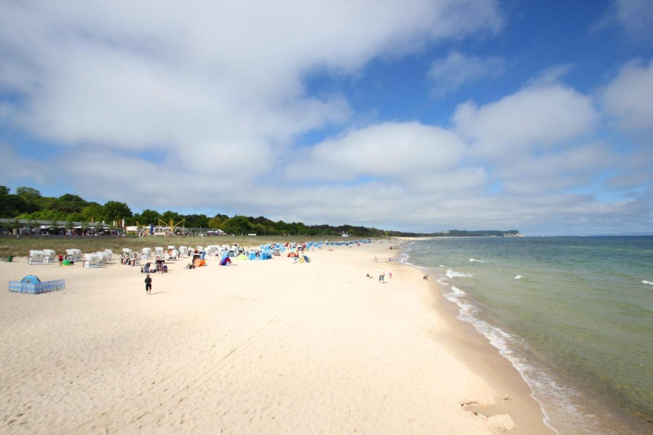 Strandnah Mit Terrasse, Gratis Nutzung Vom Ahoi Erlebnisbad Und Sauna In Sellin - Strandhaus Moenchgut Fewo06 Lobbe Zewnętrze zdjęcie