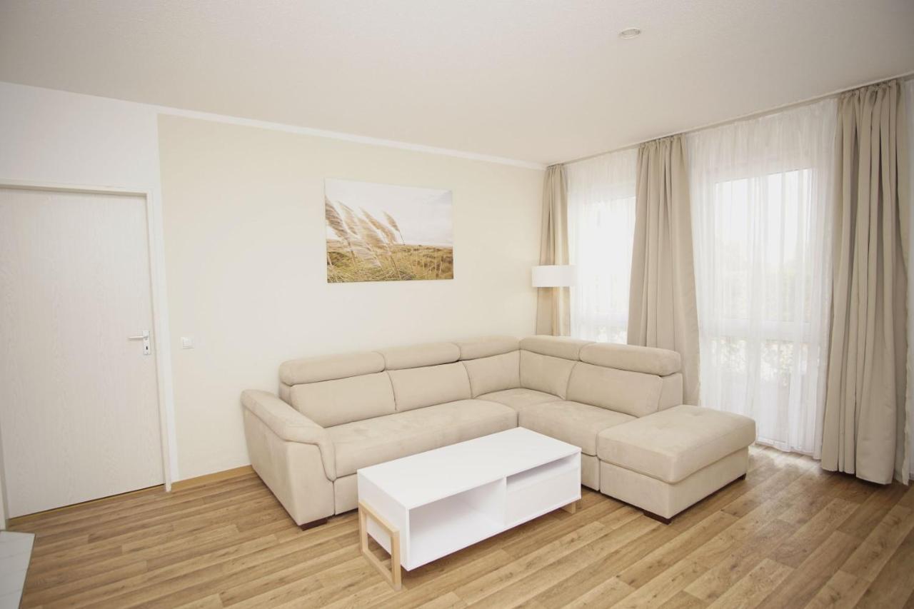 Strandnah Mit Terrasse, Gratis Nutzung Vom Ahoi Erlebnisbad Und Sauna In Sellin - Strandhaus Moenchgut Fewo06 Lobbe Zewnętrze zdjęcie